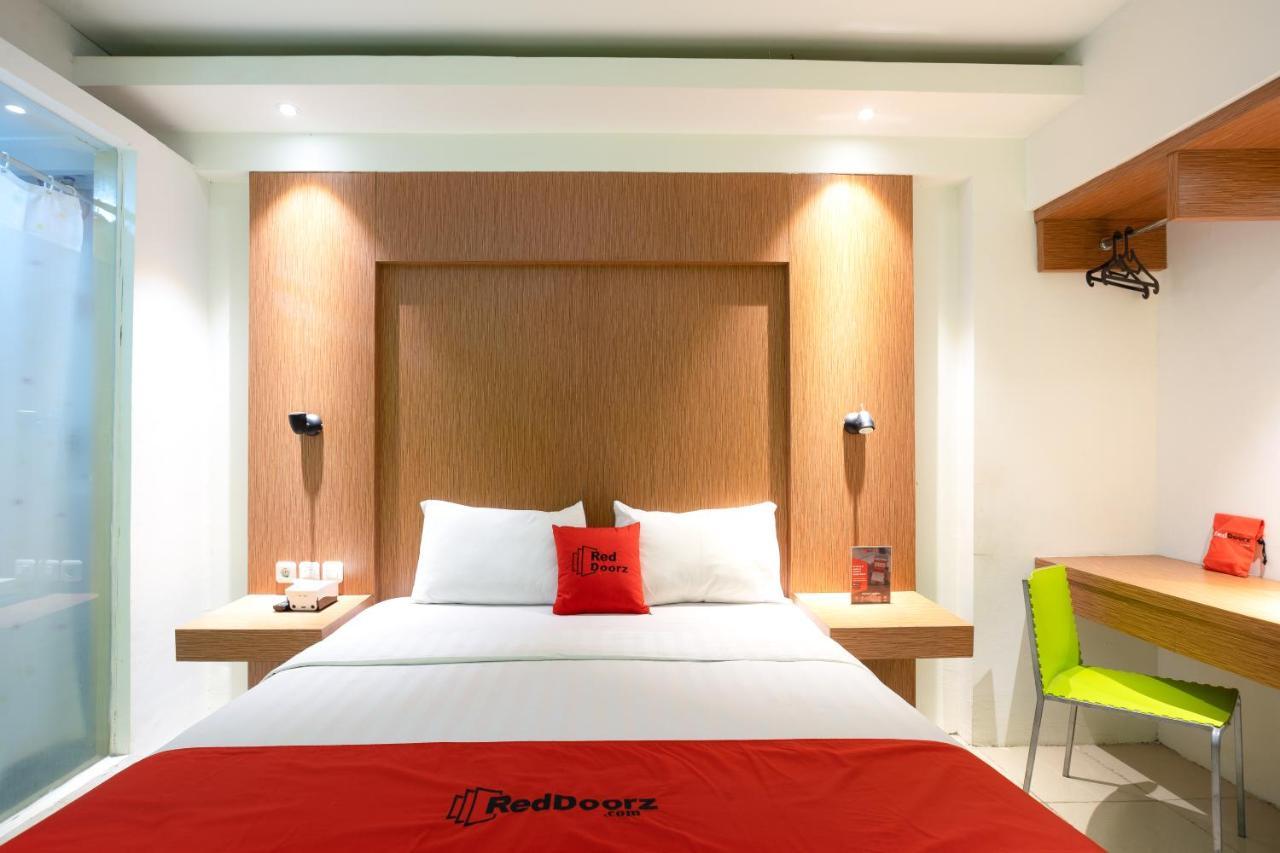 Reddoorz Apartment At Bogor Valley Dış mekan fotoğraf