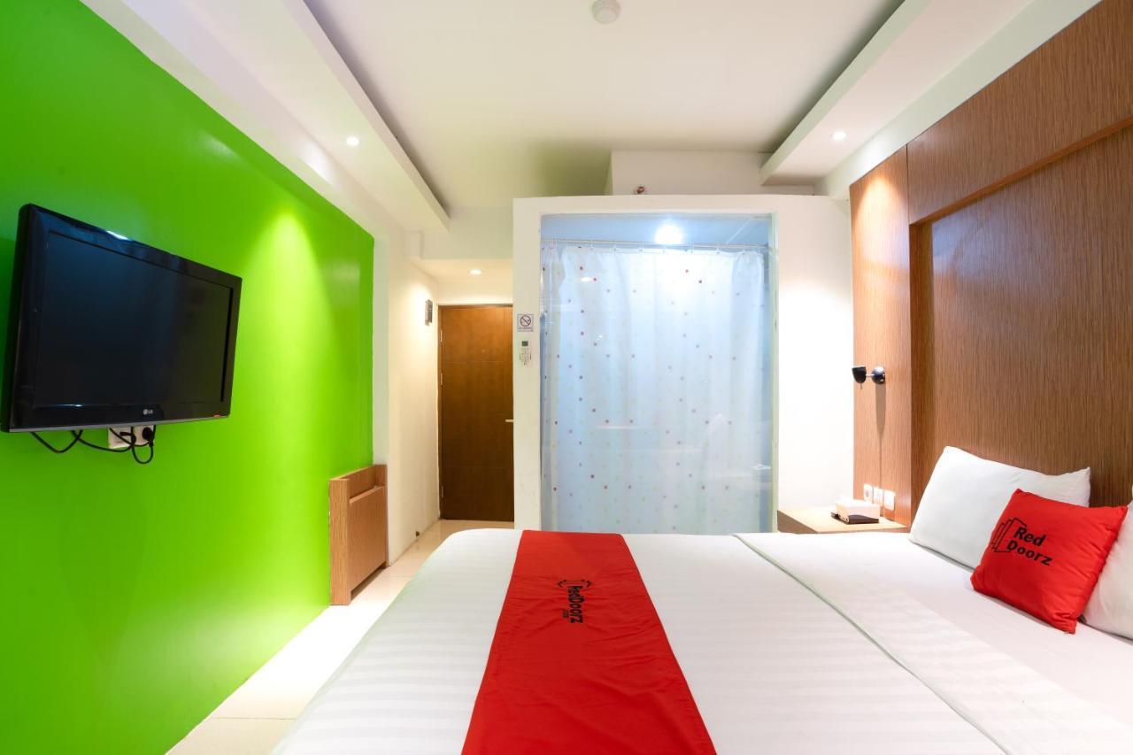Reddoorz Apartment At Bogor Valley Dış mekan fotoğraf